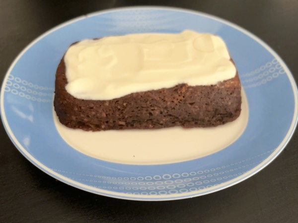 banana oat choc cake