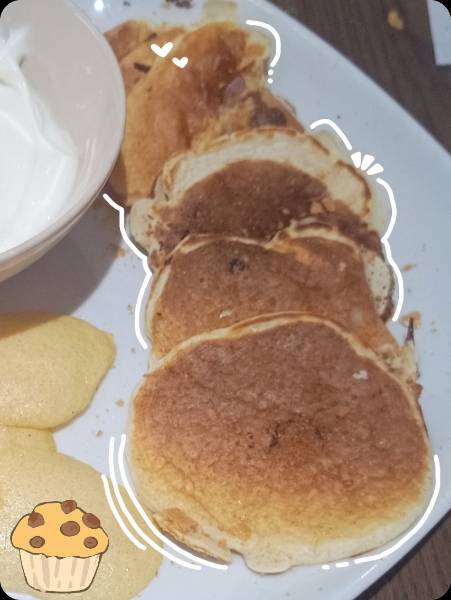 Easy, low calorie pancakes