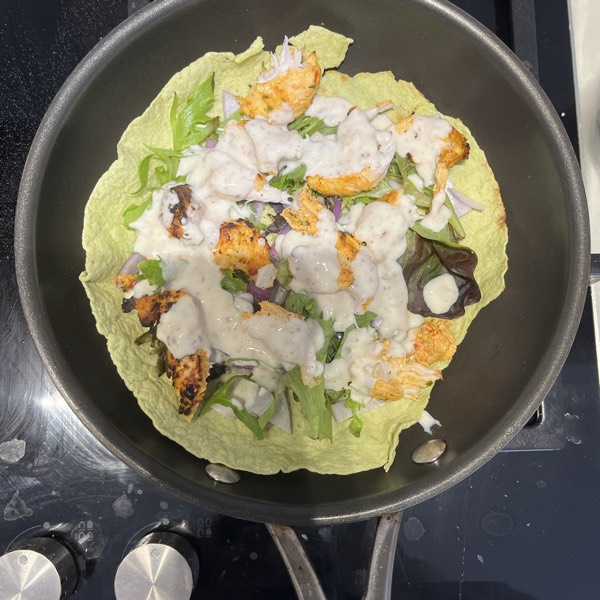 Mediterranean style pizza (244 cals)