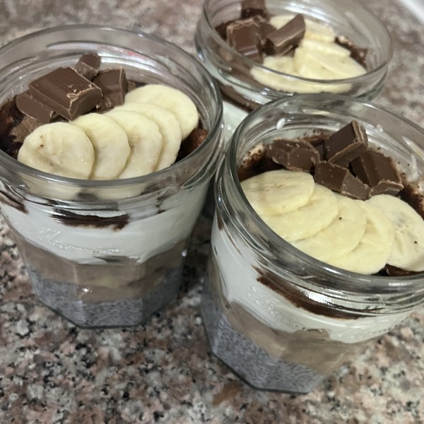 Banana chia pudding