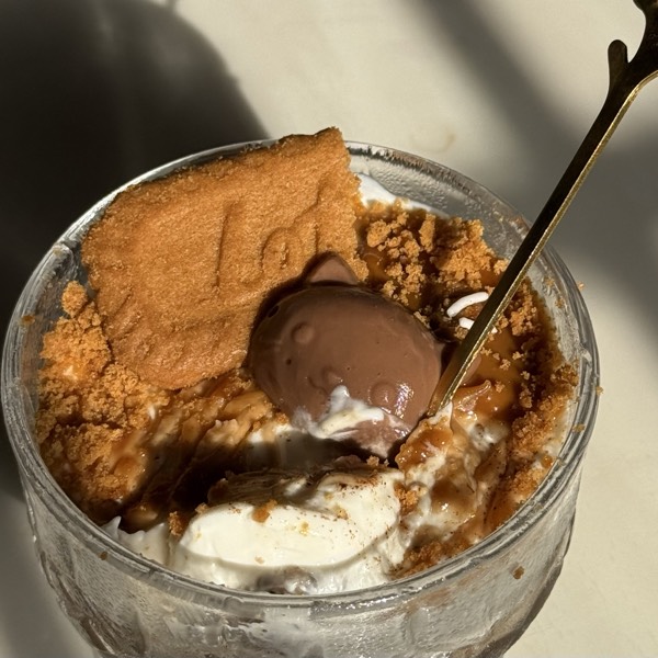 overnight weetabix biscoff cheesecake