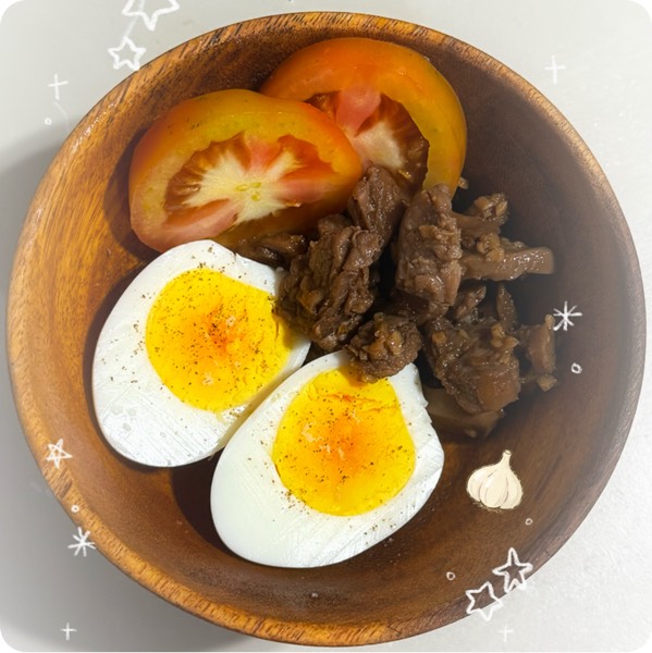 beef tenderloin salpicao w boiled egg & tomato