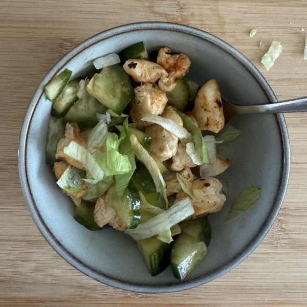 small portion of chicken and vegetables